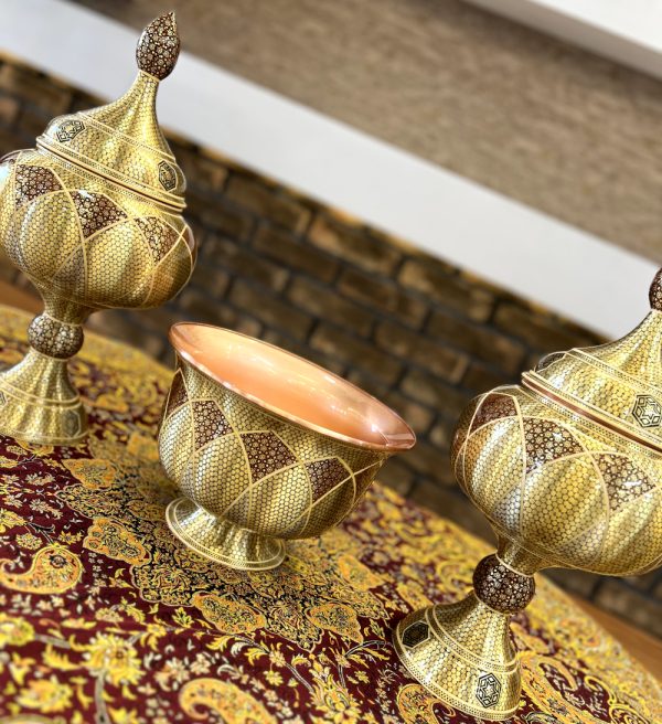 شکلاتخوری تمام خاتم